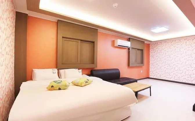 Oda (Deluxe (Netflix available))