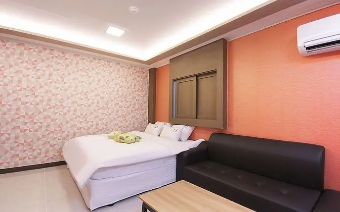 Oda (Deluxe (Netflix available))