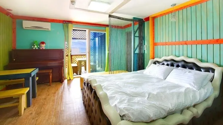 Basic Oda, 1 Yatak Odası (Party102)