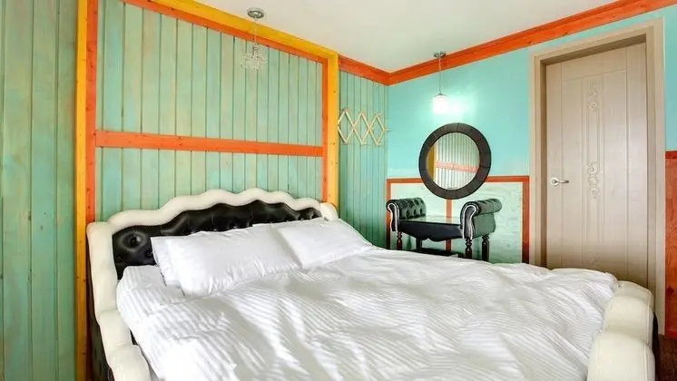 Basic Oda, 1 Yatak Odası (Party102)