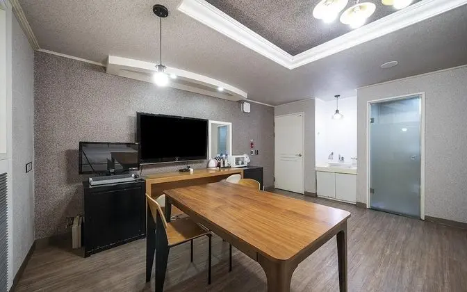 Oda (Deluxe-Twin (Netflix/Double and Singl)