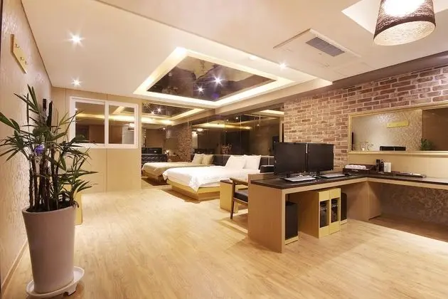 Oda (Deluxe room-Netflix available (Spacio)