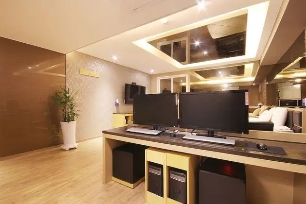 Oda (Deluxe room-Netflix available (Spacio)