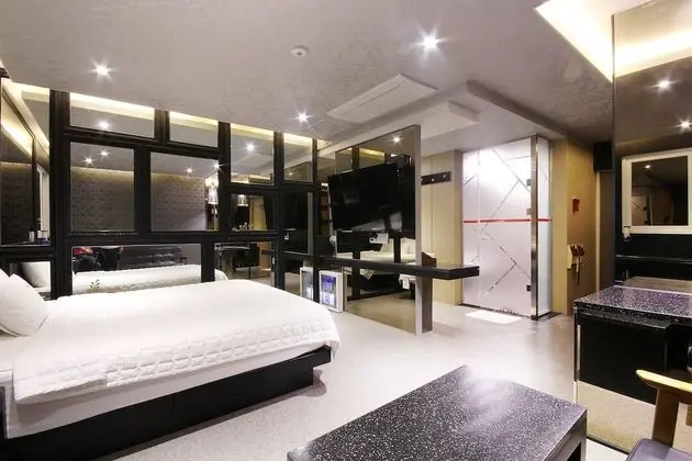 Oda (Standard room-1 room 1 parking/Netfli)