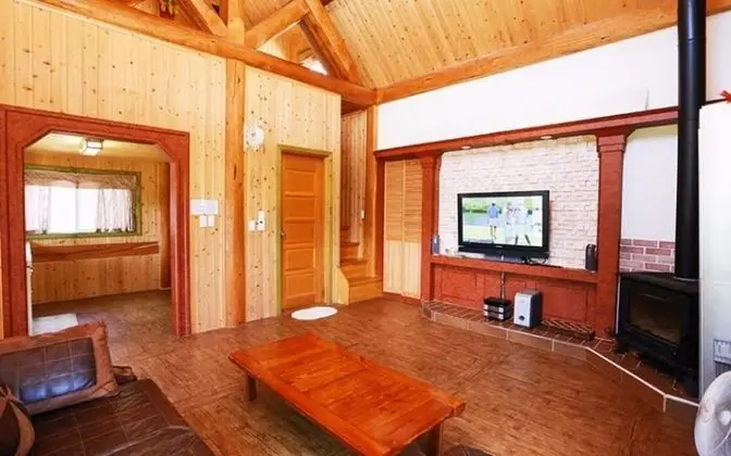 Oda (76m (Unshared House duplex))