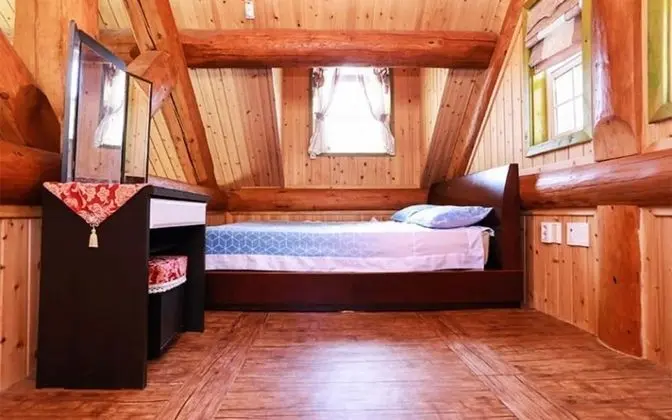 Oda (76m (Unshared House duplex))