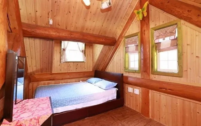 Oda (76m (Unshared House duplex))