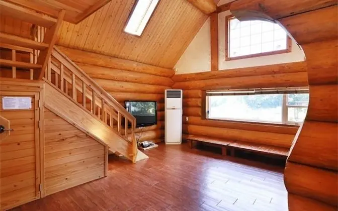 Oda (99m (Unshared House duplex))