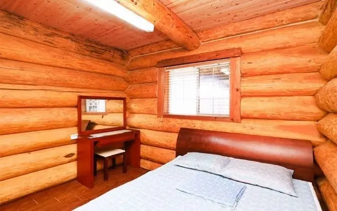 Oda (99m (Unshared House duplex))