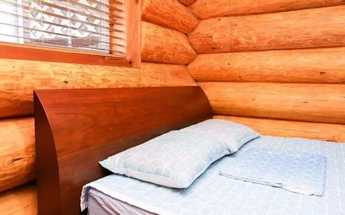 Oda (99m (Unshared House duplex))