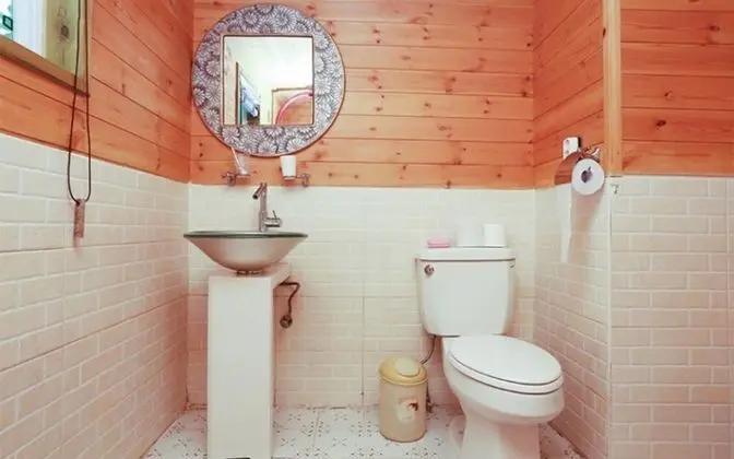 Oda (99m (Unshared House duplex))