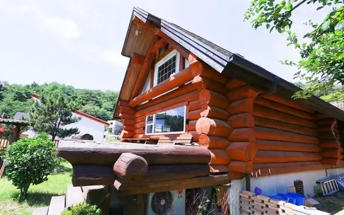 Oda (99m (Unshared House duplex))