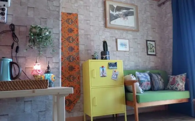 Oda (Coziness (Unshared House))