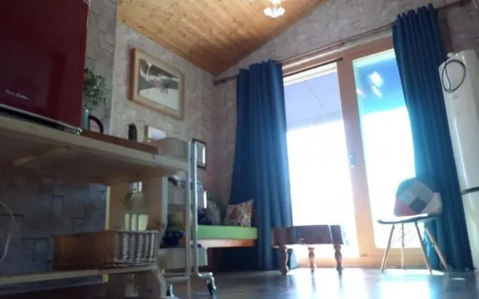 Oda (Warm (Unshared House Duplex))