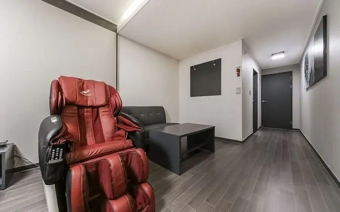 Oda (Suite - Massage Chair (Untact Parking)