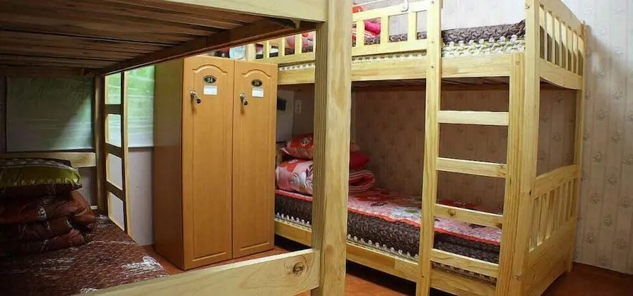 Ortak Ranzalı Oda, Sadece erkekler için (Up to 4)