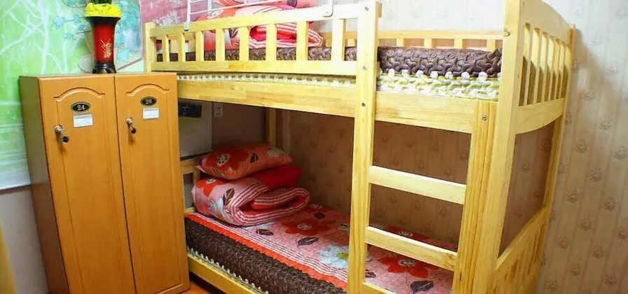 Ortak Ranzalı Oda, Sadece kadınlar için (Up to 4)