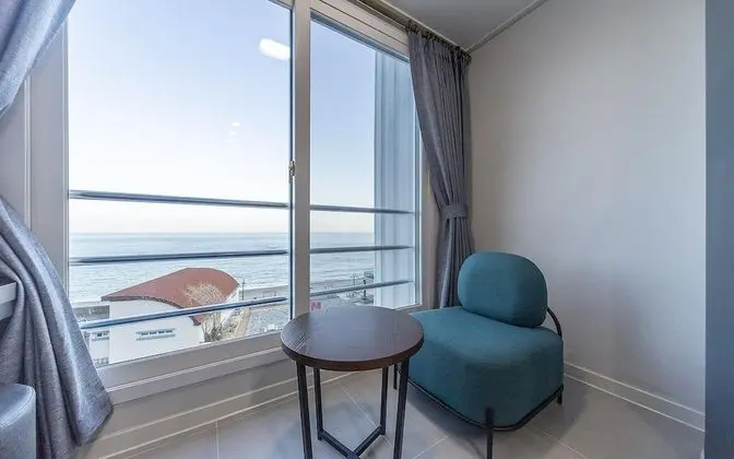 Oda (Single Room Ocean View)