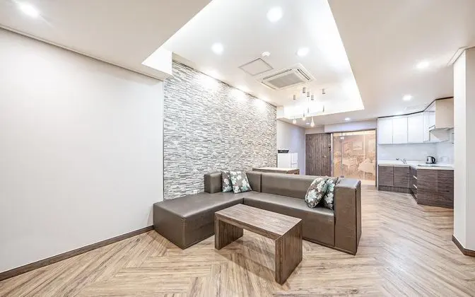 Oda (Family Room B (two-room type Netflix )