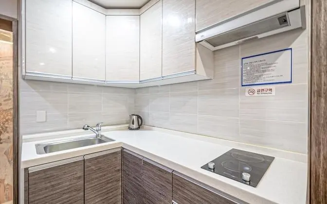 Oda (Family Room B (two-room type Netflix )