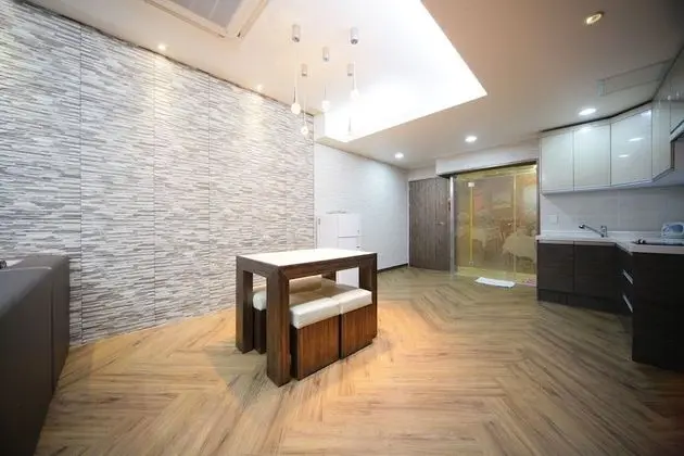 Oda (Family Room B (two-room type Netflix )