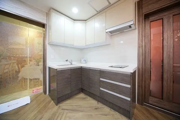 Oda (Family Room B (two-room type Netflix )