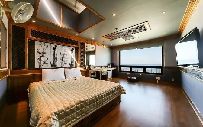 Oda (Standard Room)