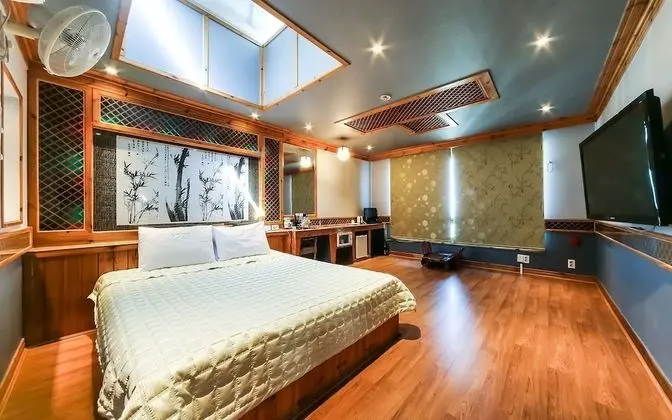 Oda (Standard Room)