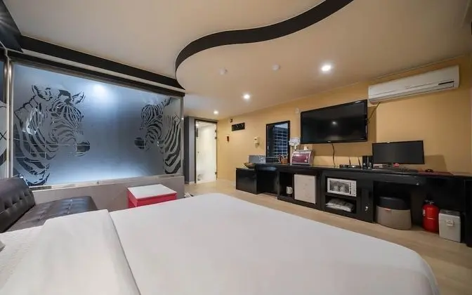 Oda (Deluxe (net-flix available/two-person)