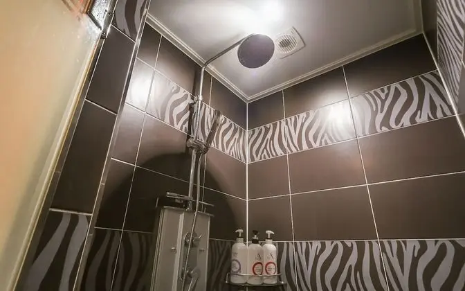 Oda (Superior (Spawolpool/2PC) (Netflix av)