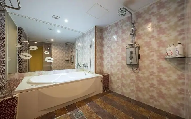 Oda (Superior (Spawolpool/2PC) (Netflix av)