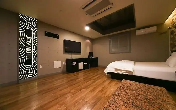 Oda (General room-air purifier (spacious r)