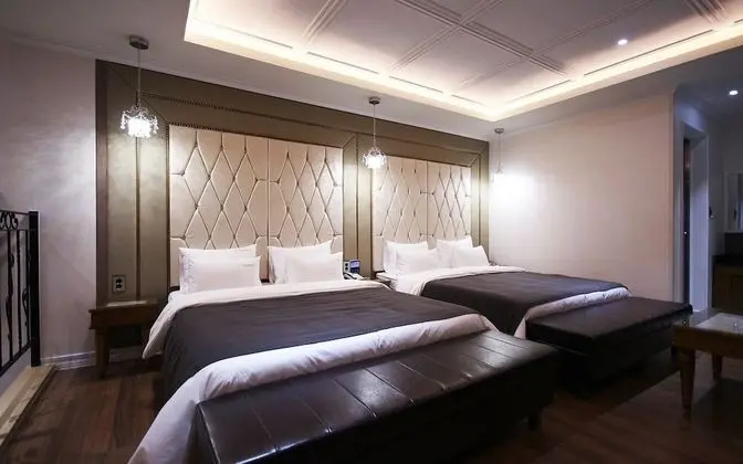 Oda (ROYAL SUITE - Duplex Terrace (Double )