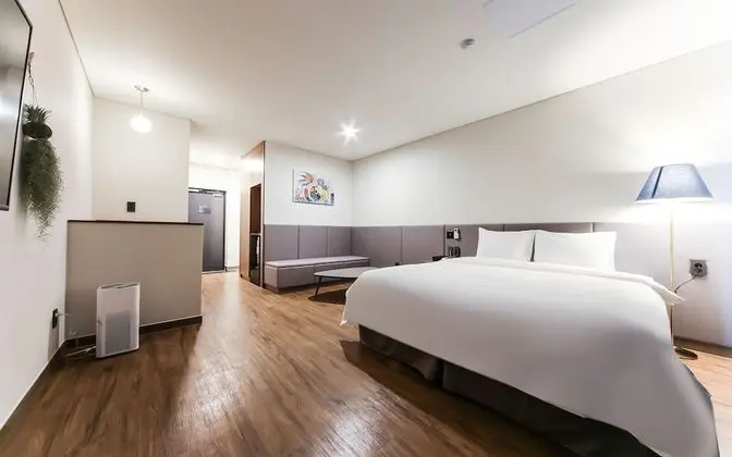 Oda (Plus Room (Deluxe King Bed))