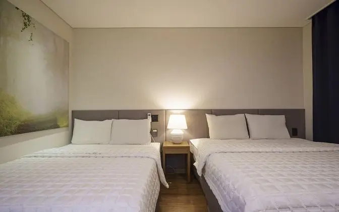 Oda (VIP - King + Queen Bed & Pool & Car P)