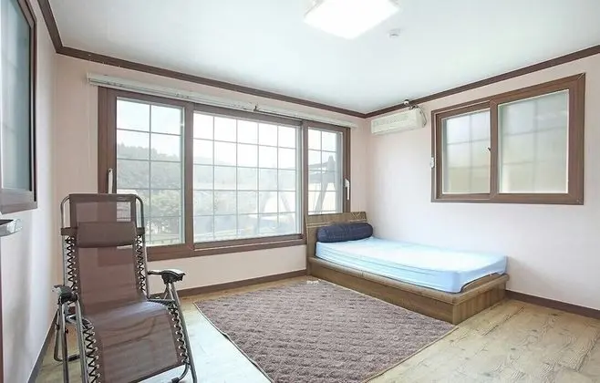 Oda (Together Room 101)