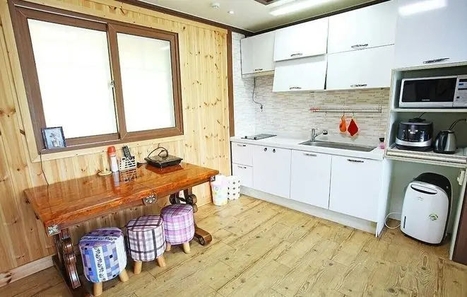 Oda (Together Room 101)