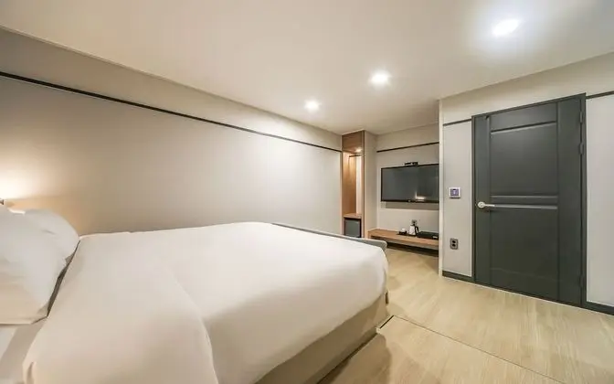 Oda (Premium Gaming Room - 2PC (CESCO Prev)