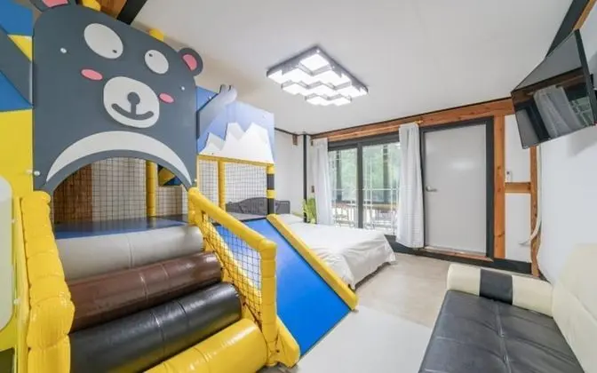 Oda (102 (Kids Playground/Indoor Pool))