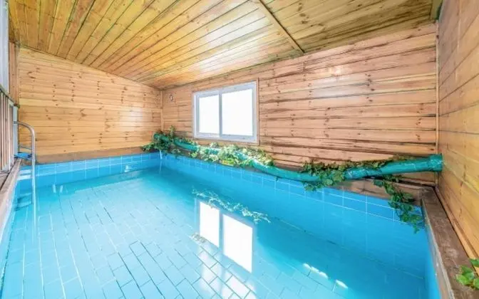 Oda (102 (Kids Playground/Indoor Pool))