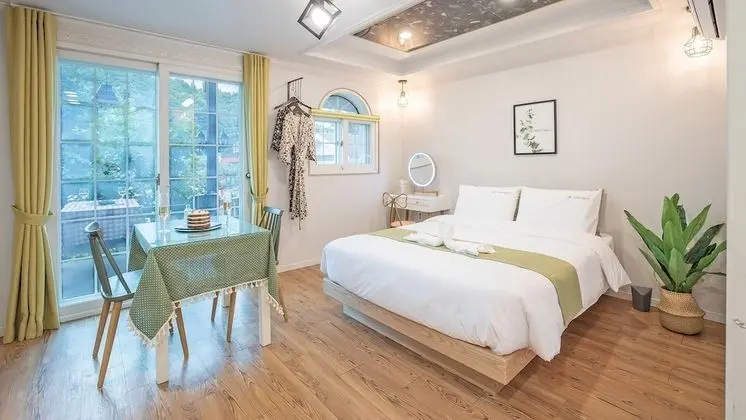 Basic Oda, 1 Yatak Odası (102(with Pet,1st floor))