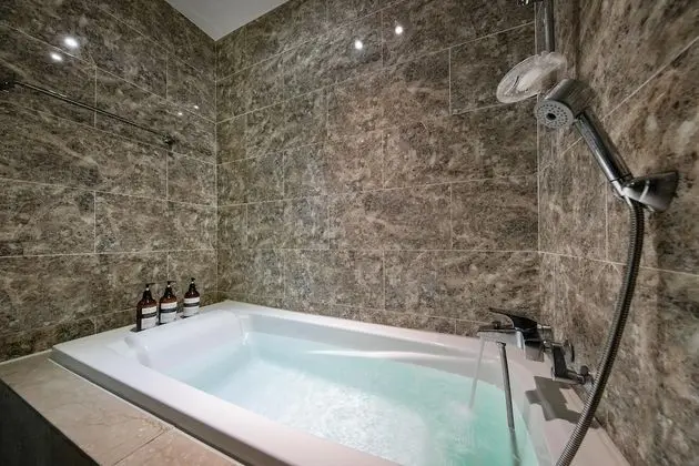 Basic Oda, 1 Yatak Odası (203)