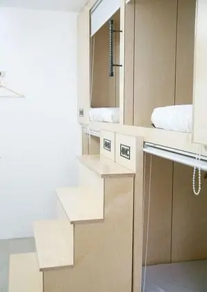 Oda (Capsule Female Dormitory)