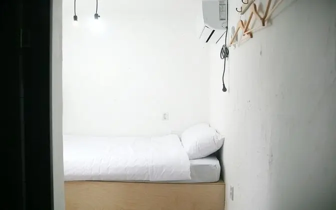 Oda (Standard Single Room)