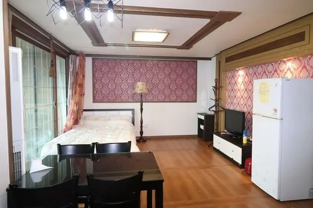 Stüdyo (Poseidon 1)