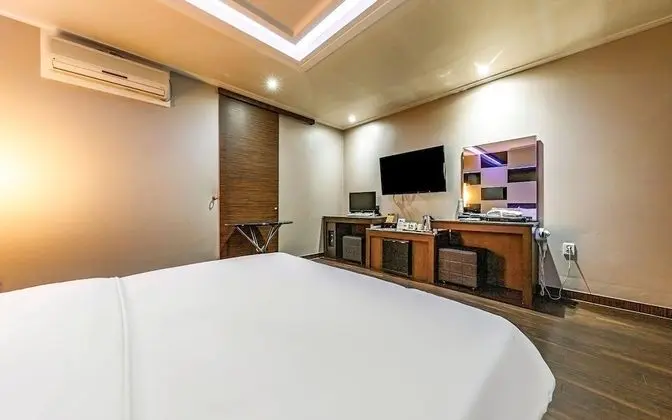 Oda (General-Design concept rooms (Netflix)