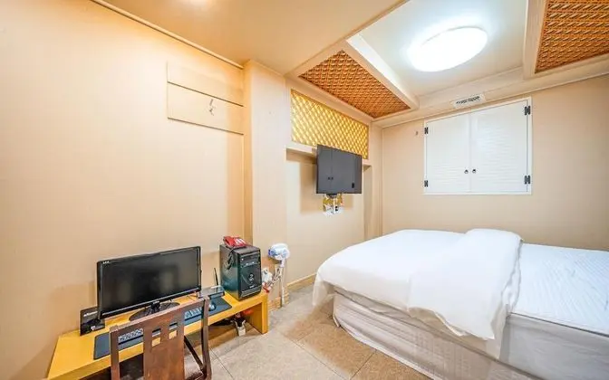 Oda (Standard(latex bed/Hotel bedding no h)