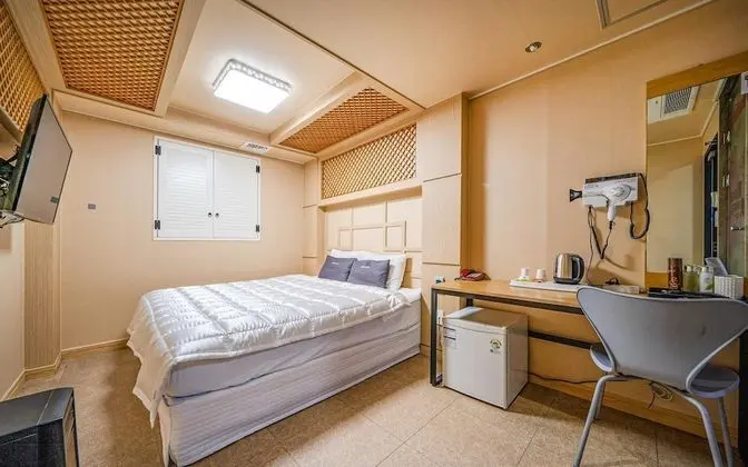Oda (Standard(latex bed/Hotel bedding no h)