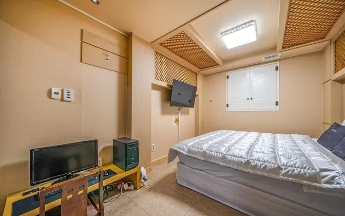 Oda (Standard(latex bed/Hotel bedding no h)