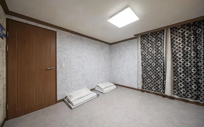 Oda (Ondol-Double room (Netflix available))